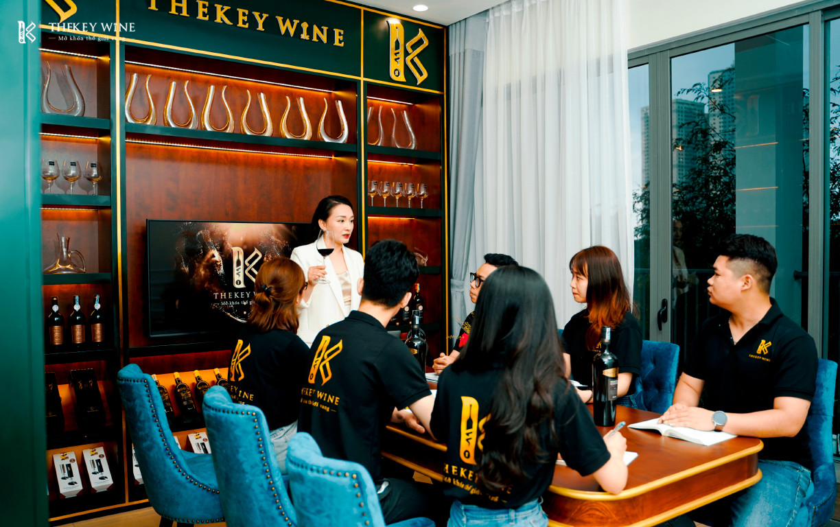 TheKey Wine - Đơn vị nhập khẩu, phân phối rượu vang luôn đặt chữ TÍN - TÂM lên đầu 2