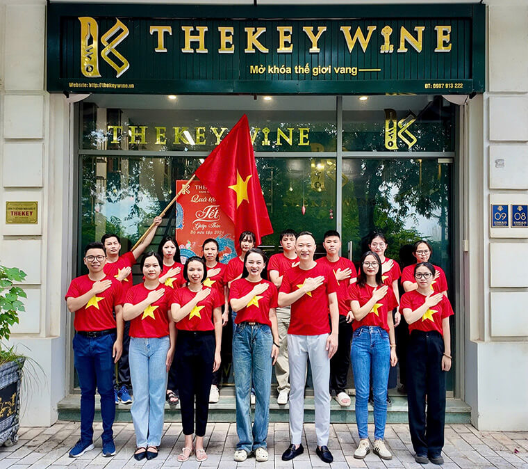 Mừng Quốc Khánh 2/9: Gắn Kết Tinh Thần Dân Tộc Cùng TheKey Wine