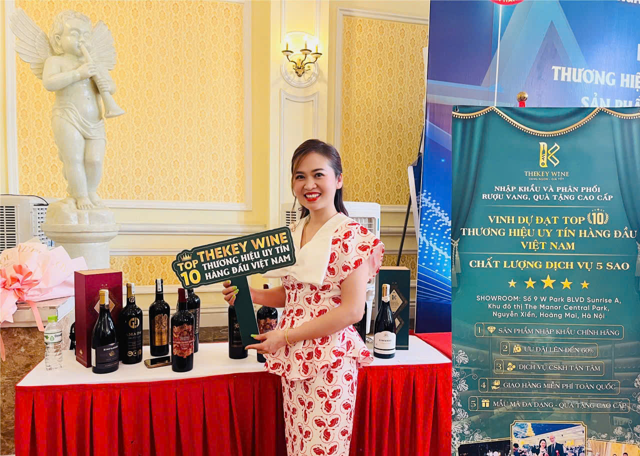 THEKEY WINE ĐẠT DANH HIỆU "TOP 10 THƯƠNG HIỆU UY TÍN HÀNG ĐẦU VIỆT NAM" 2