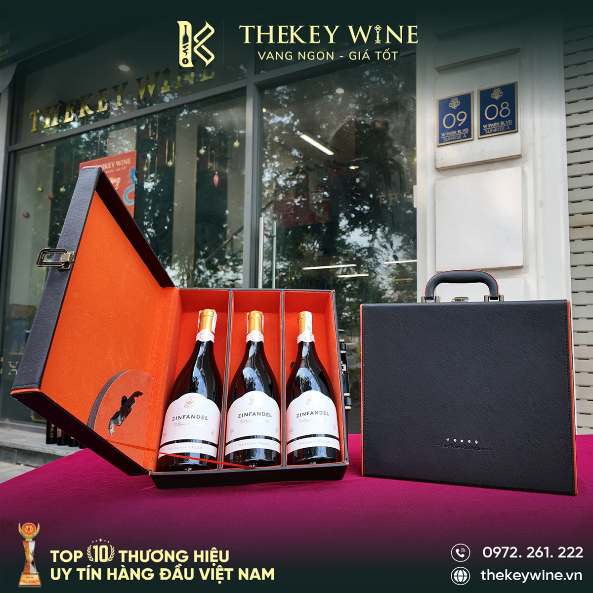 Hộp da với không gian đựng ba chai vang Ý Zinfandel Collezione di Famiglia